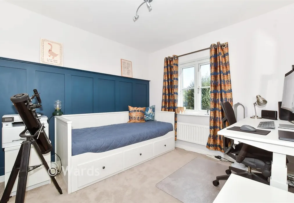 Bedroom 3 - Chartwell Drive, Maidstone, Kent - Wards of Kent