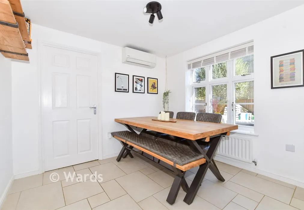 Kitchen/Diner - Chartwell Drive, Maidstone, Kent - Wards of Kent