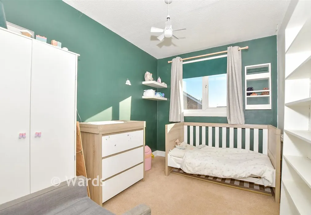 Bedroom 3 - Fuggles Close, Paddock Wood, Tonbridge, Kent - Wards of Kent