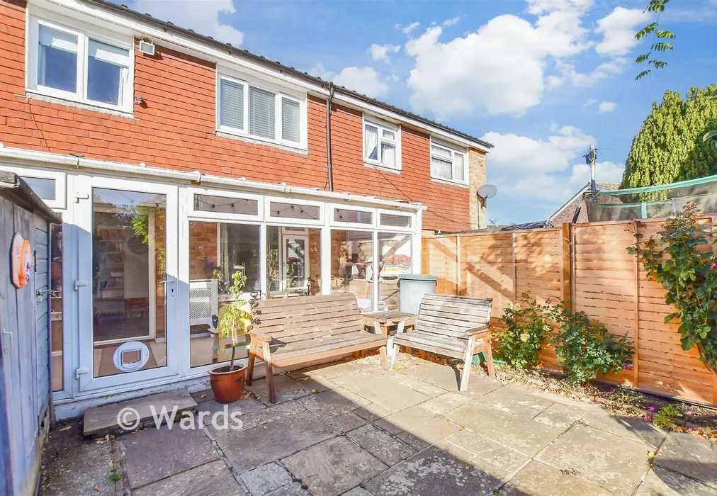 Rear Garden - Fuggles Close, Paddock Wood, Tonbridge, Kent - Wards of Kent