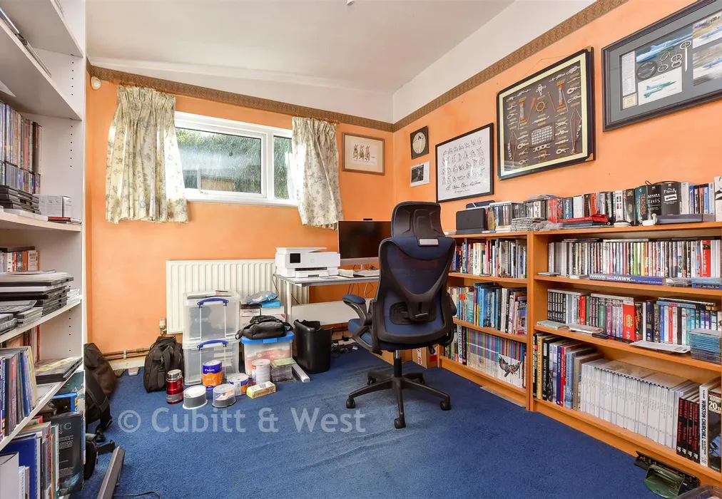 Bedroom 2 - Ham View, Croydon, Surrey - Wards of Kent