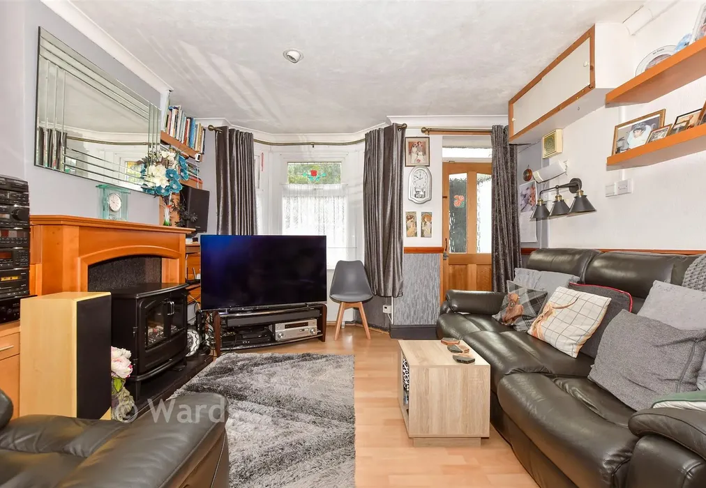 Lounge/Diner - Coombe Valley Road, Dover, Kent - Wards of Kent