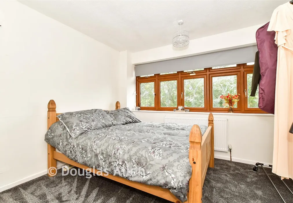 Bedroom 2 - Rochford Close, Hornchurch, Essex - Wards of Kent