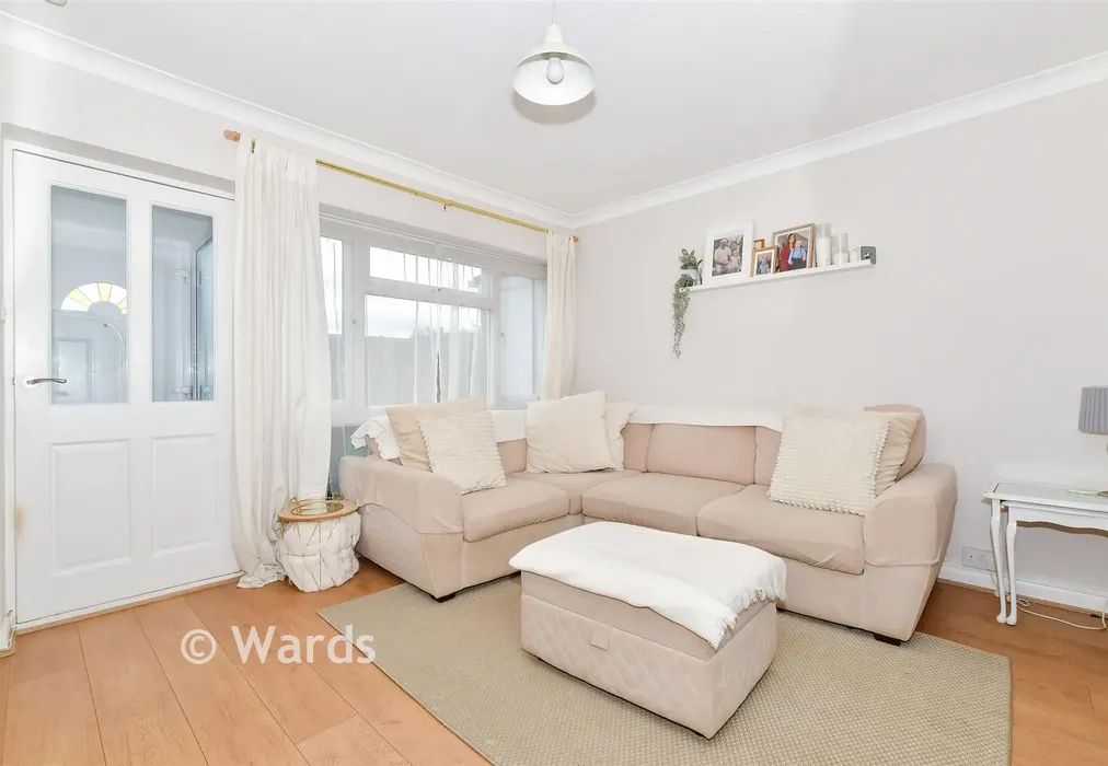 Lounge - Hildenborough Crescent, Allington, Maidstone, Kent - Wards of Kent