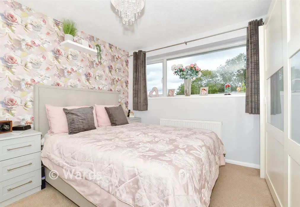 Bedroom 1 - Freeman Way, Maidstone, Kent - Wards of Kent