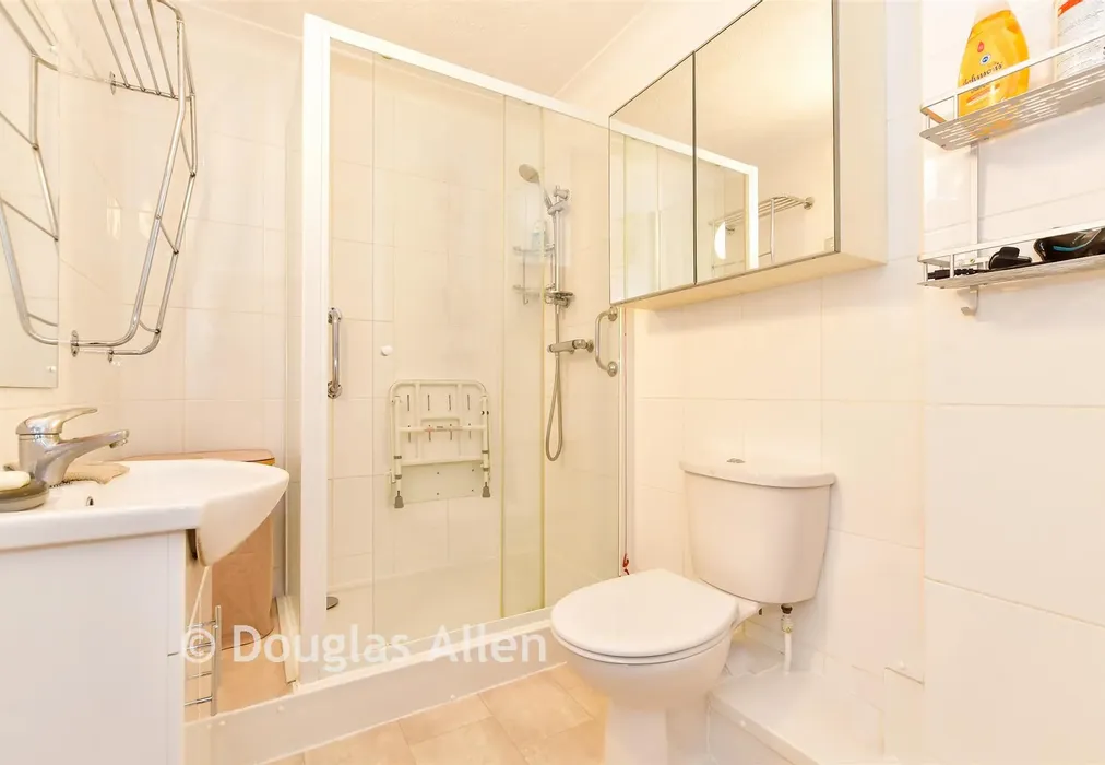 Shower Room - Grange Avenue, Woodford Green, Essex - Wards of Kent