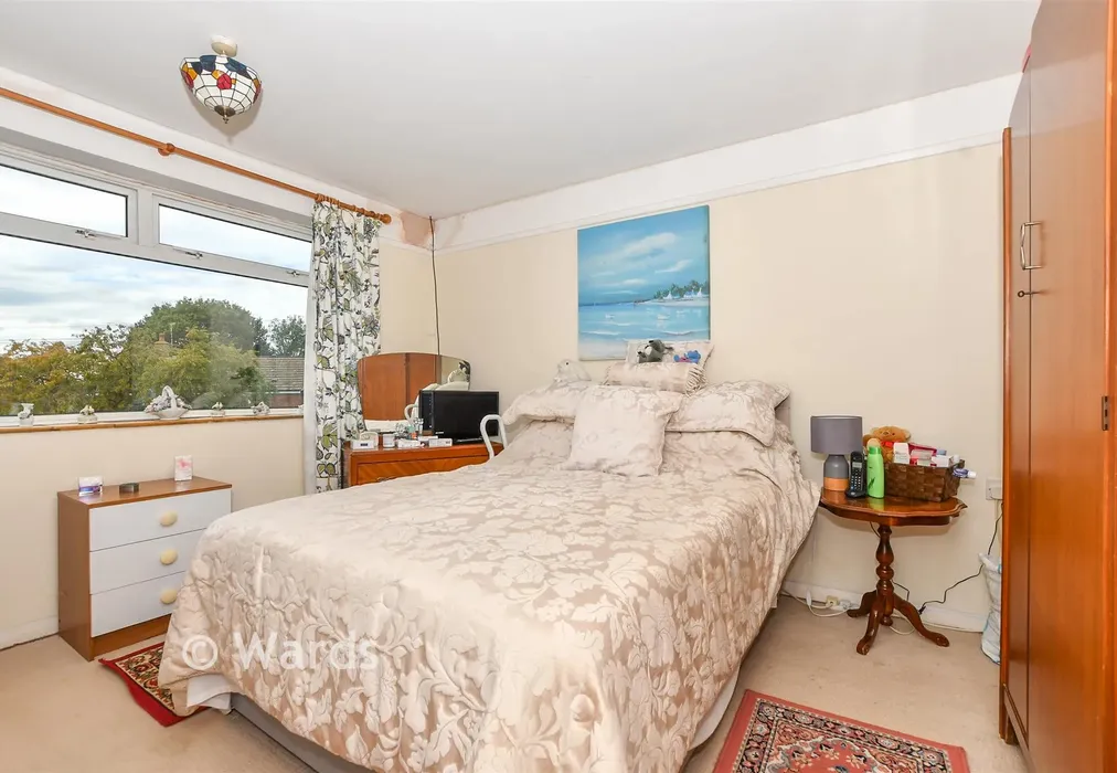 Bedroom 1 - Wayside Avenue, St Michaels, Kent - Wards of Kent
