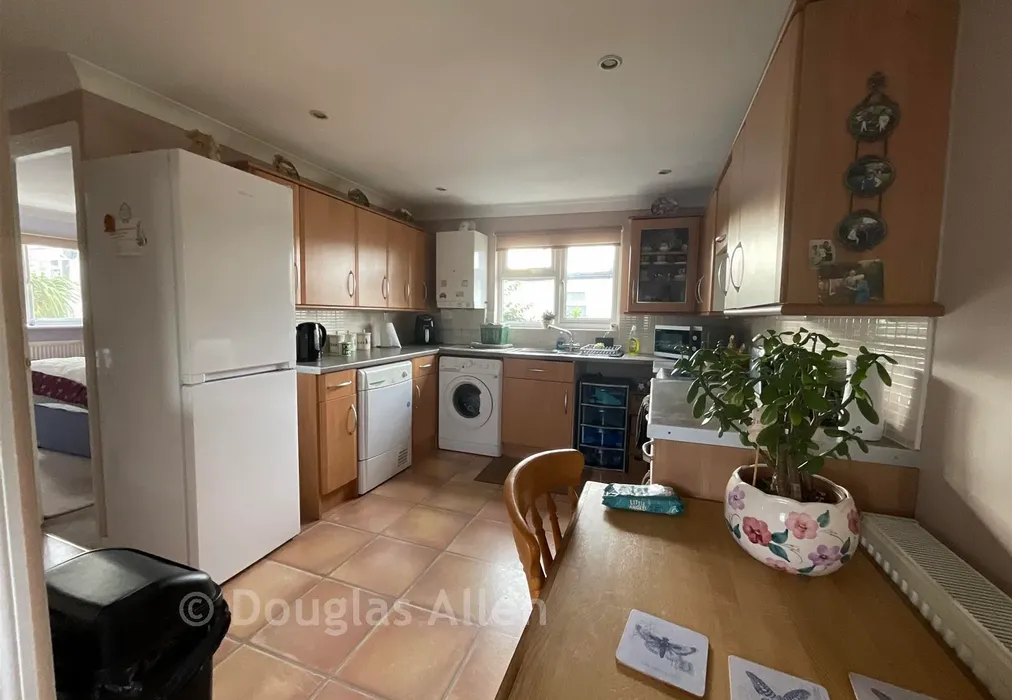Kitchen/Diner - Pooles Lane, Hullbridge, Essex - Wards of Kent