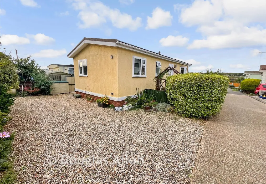 Front - Pooles Lane, Hullbridge, Essex - Wards of Kent