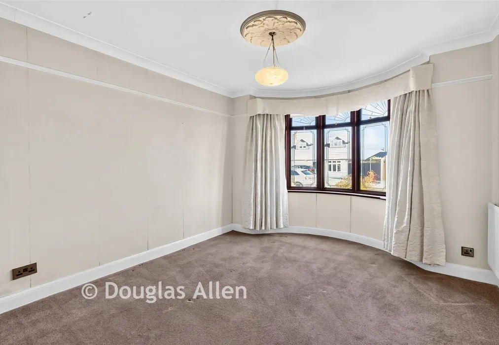 Bedroom - Deirdre Avenue, Wickford, Essex - Wards of Kent