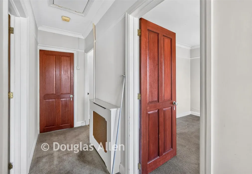 Hallway - Deirdre Avenue, Wickford, Essex - Wards of Kent