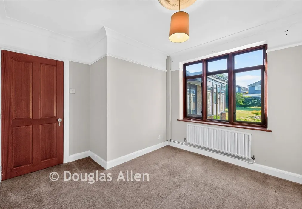 Bedroom - Deirdre Avenue, Wickford, Essex - Wards of Kent