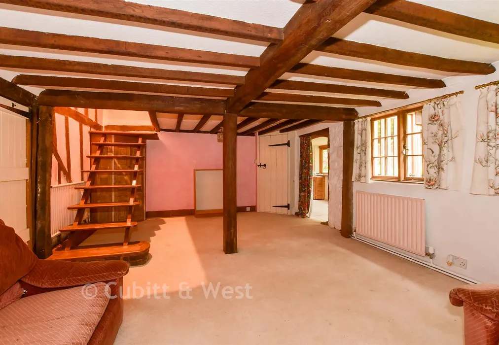 Family Room - Cat Street, Upper Hartfield, East Sussex - Wards of Kent