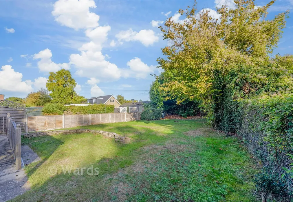 Rear Garden - Sole Street, Cobham, Kent - Wards of Kent
