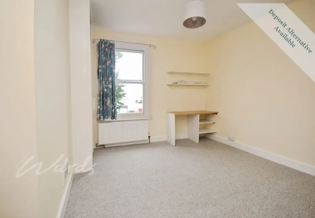 Bedroom - St. Paul's Terrace Canterbury CT1 - Wards of Kent