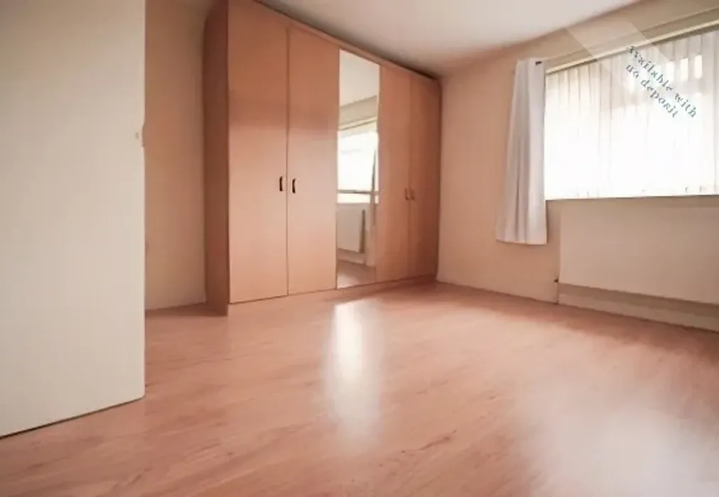 95d139b1-bed1 - Lee Walk, Basildon, SS16 - Wards of Kent