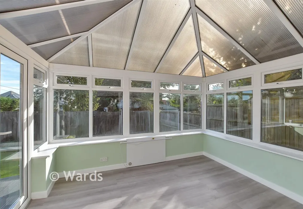 Conservatory - Blackberry Way, Whitstable, Kent - Wards of Kent