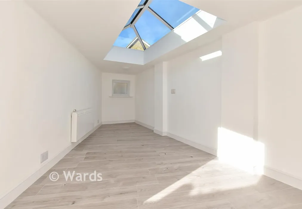 Studio - Blackberry Way, Whitstable, Kent - Wards of Kent