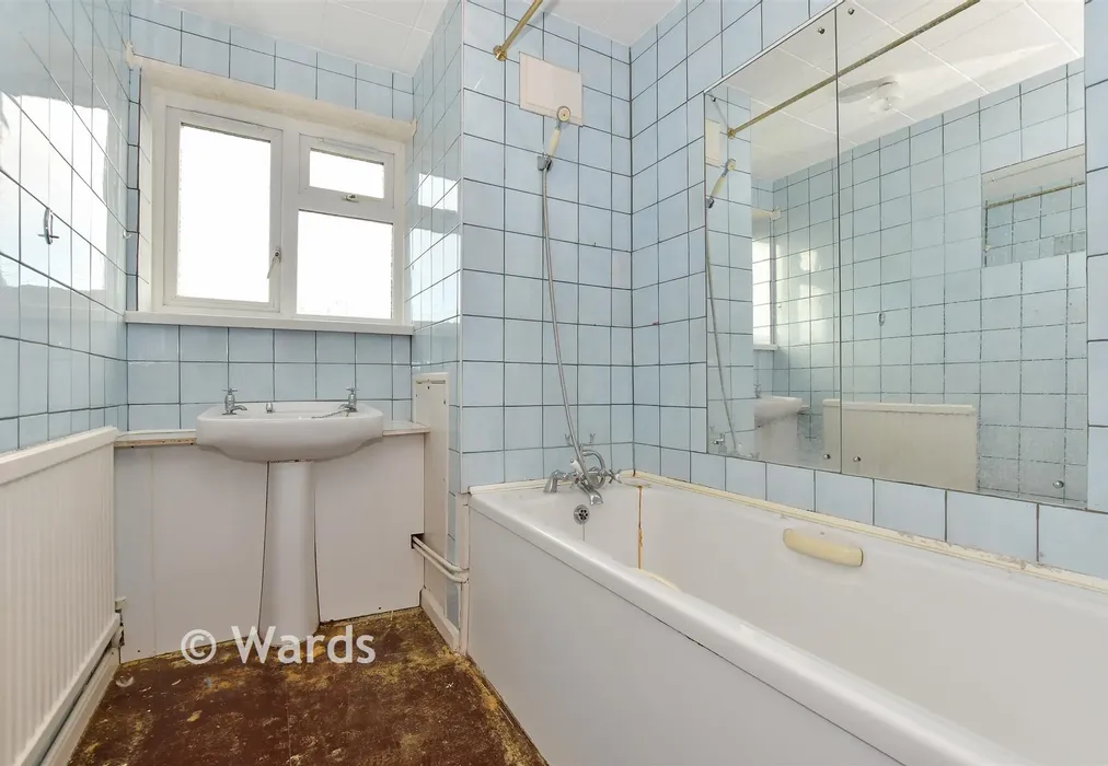 Internal Feature - Durham Hill, Dover, Kent - Wards of Kent