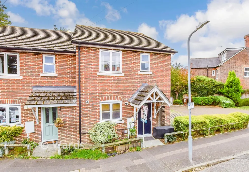 External Feature : - Mill Crescent, Tonbridge, Kent - Wards of Kent