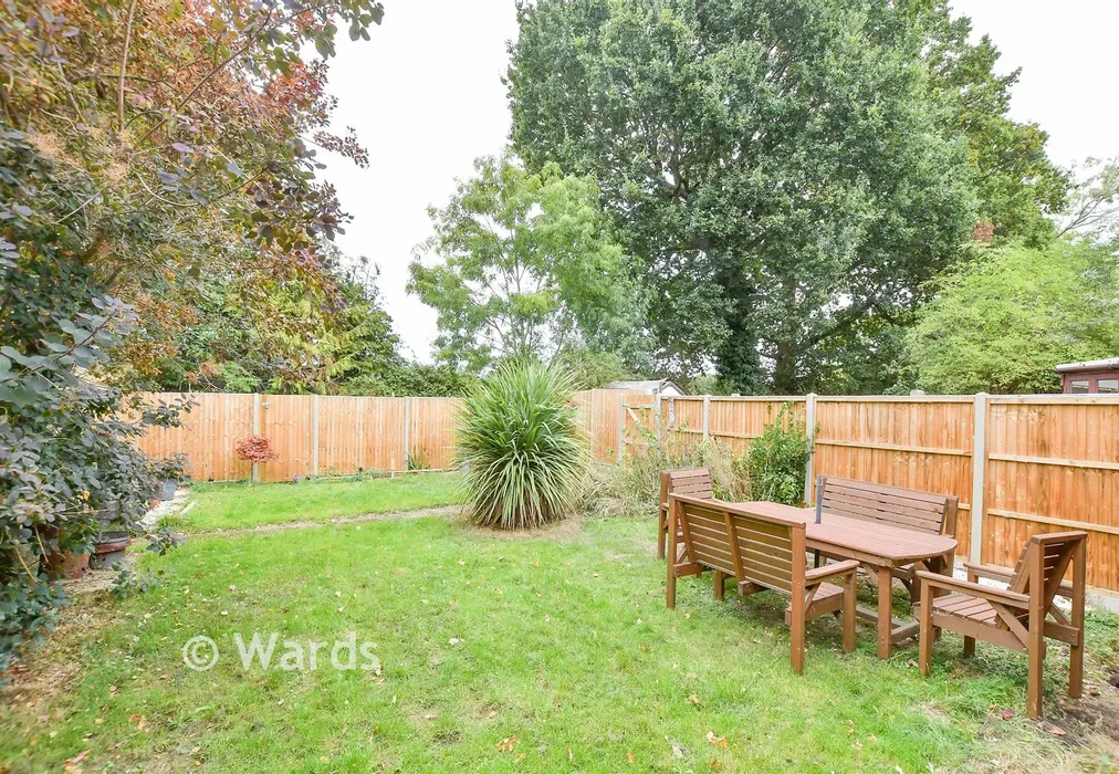 Rear Garden - Cogate Road, Paddock Wood, Tonbridge, Kent - Wards of Kent