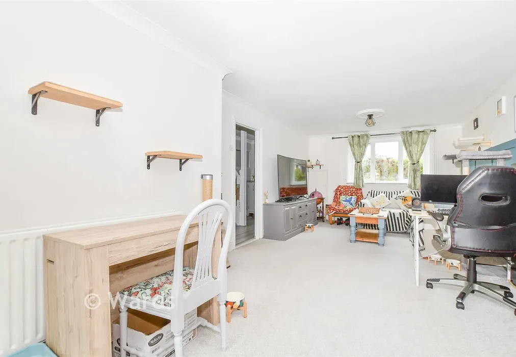 Dining Area - Cogate Road, Paddock Wood, Tonbridge, Kent - Wards of Kent