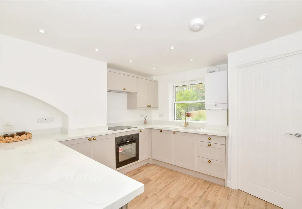 Internal Feature - Perry Street, Maidstone, Kent - Wards of Kent