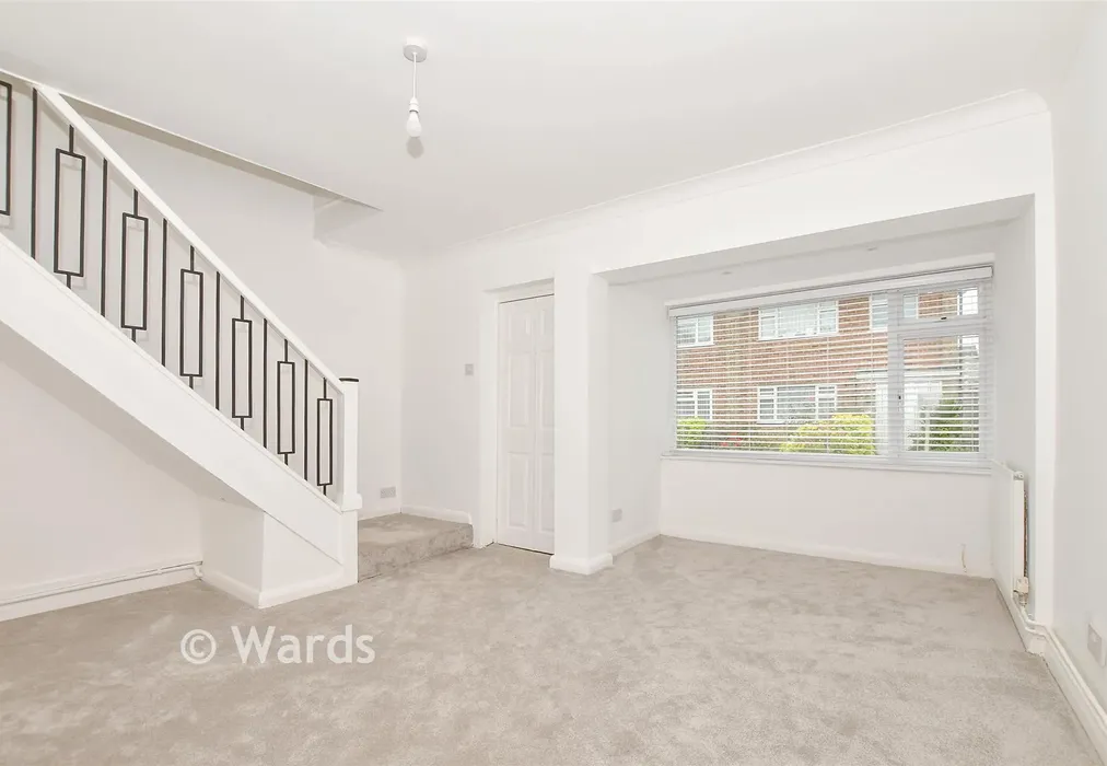 Lounge - Kilndown Close, Maidstone, Kent - Wards of Kent
