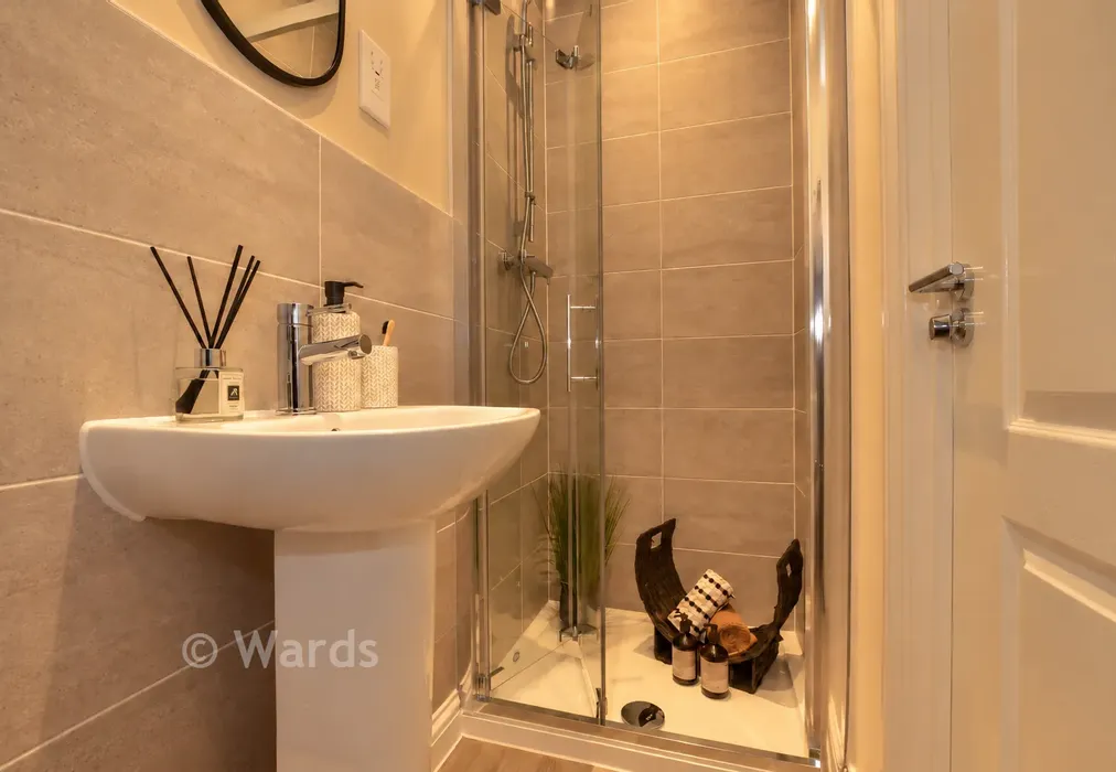 En-Suite - Richmond Park, Whitfield, Kent - Wards of Kent