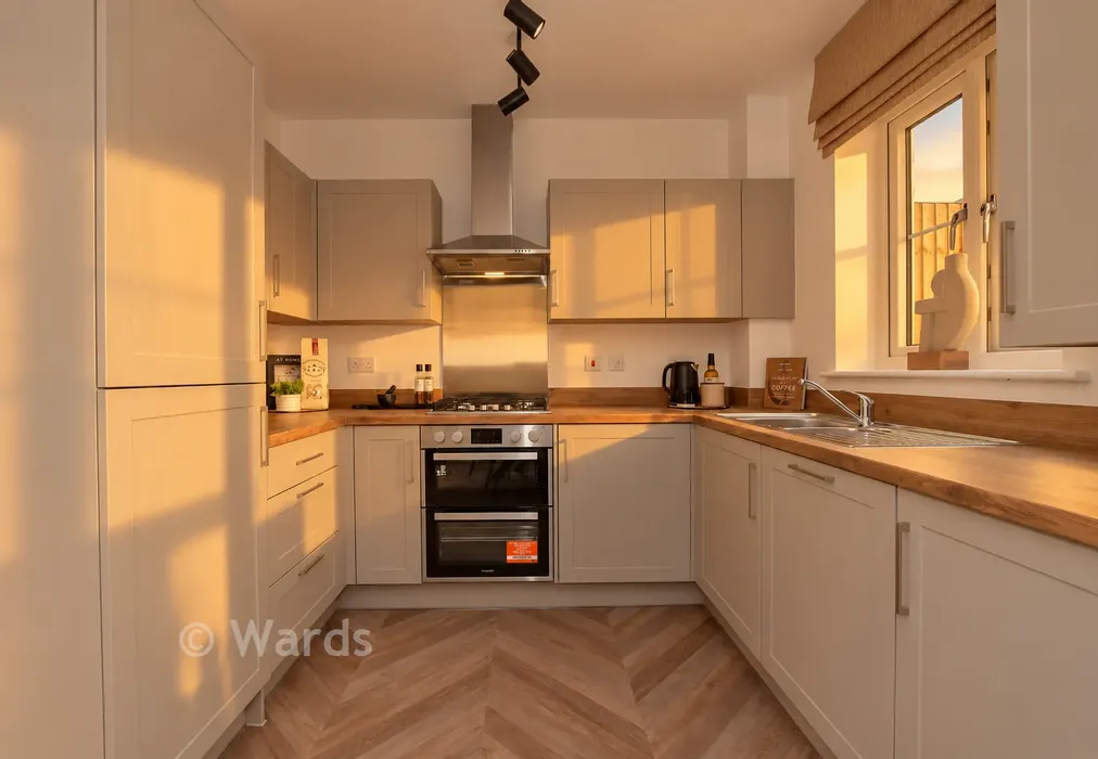 Kitchen - Richmond Park, Whitfield, Kent - Wards of Kent