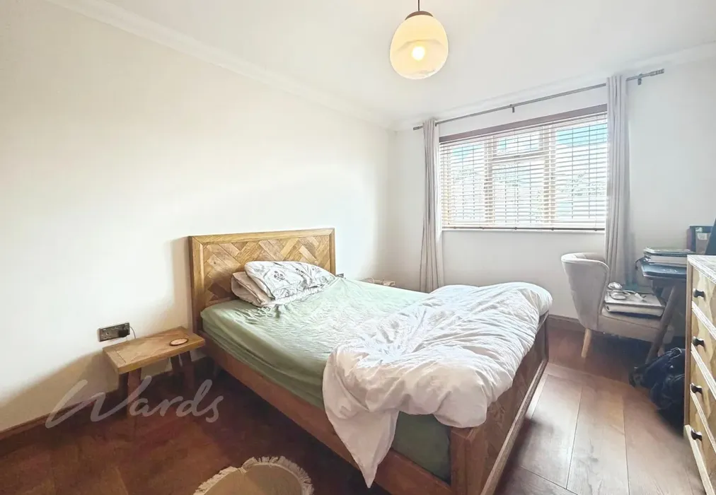 Bedroom 1 - Dene Drive Longfield DA3 - Wards of Kent