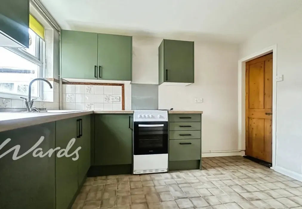 Kitchen - Kingsley Road Maidstone ME15 - Wards of Kent
