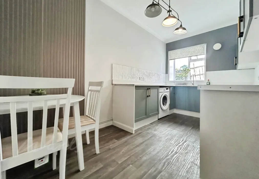 6846c28a-kitchen ... - Upper Grosvenor Road Tunbridge Wells TN1 - Wards of Kent