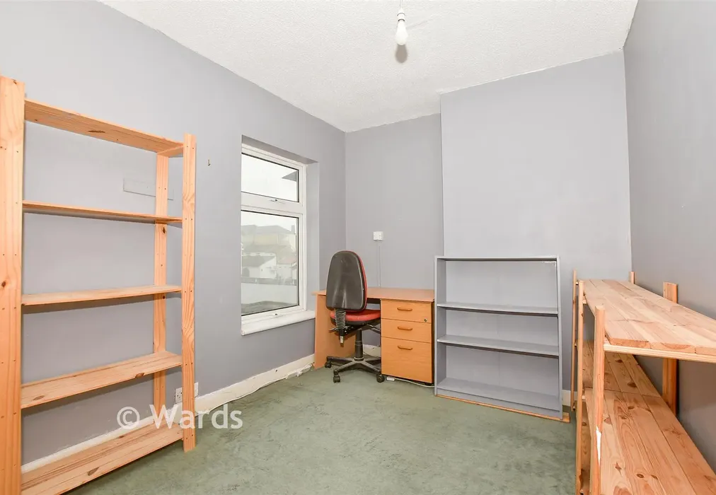 Bedroom 2 - Portland Place, Snodland, Kent - Wards of Kent