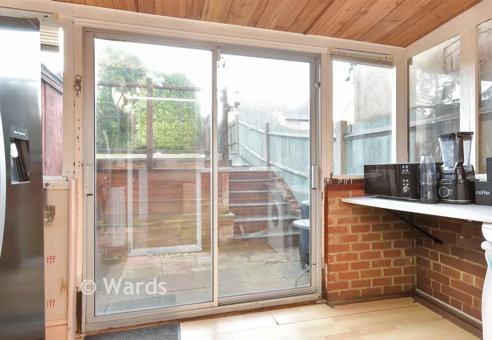 Sun Room - Woolwich Close, Chatham, Kent - Wards of Kent