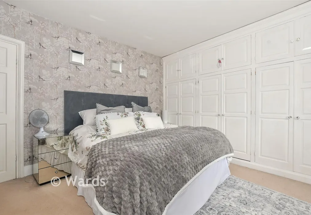 Bedroom - Minster Road, Minster, Sheerness, Kent - Wards of Kent