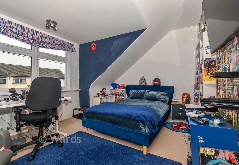 Bedroom - Minster Road, Minster, Sheerness, Kent - Wards of Kent