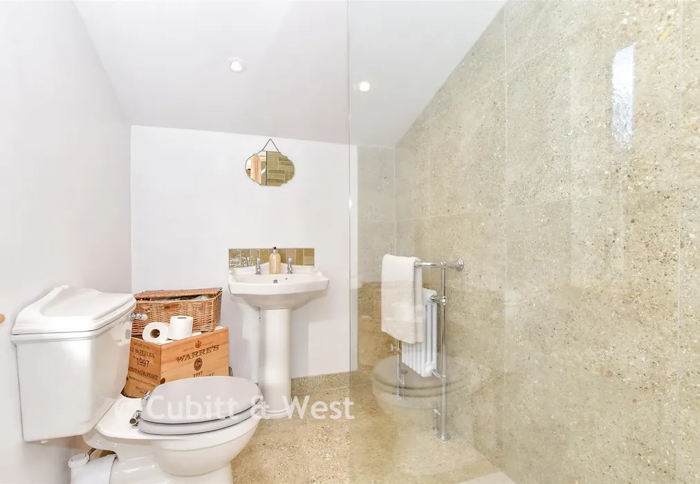 Internal Shower Room - East Street, Emsworth, West Sussex - Wards of Kent